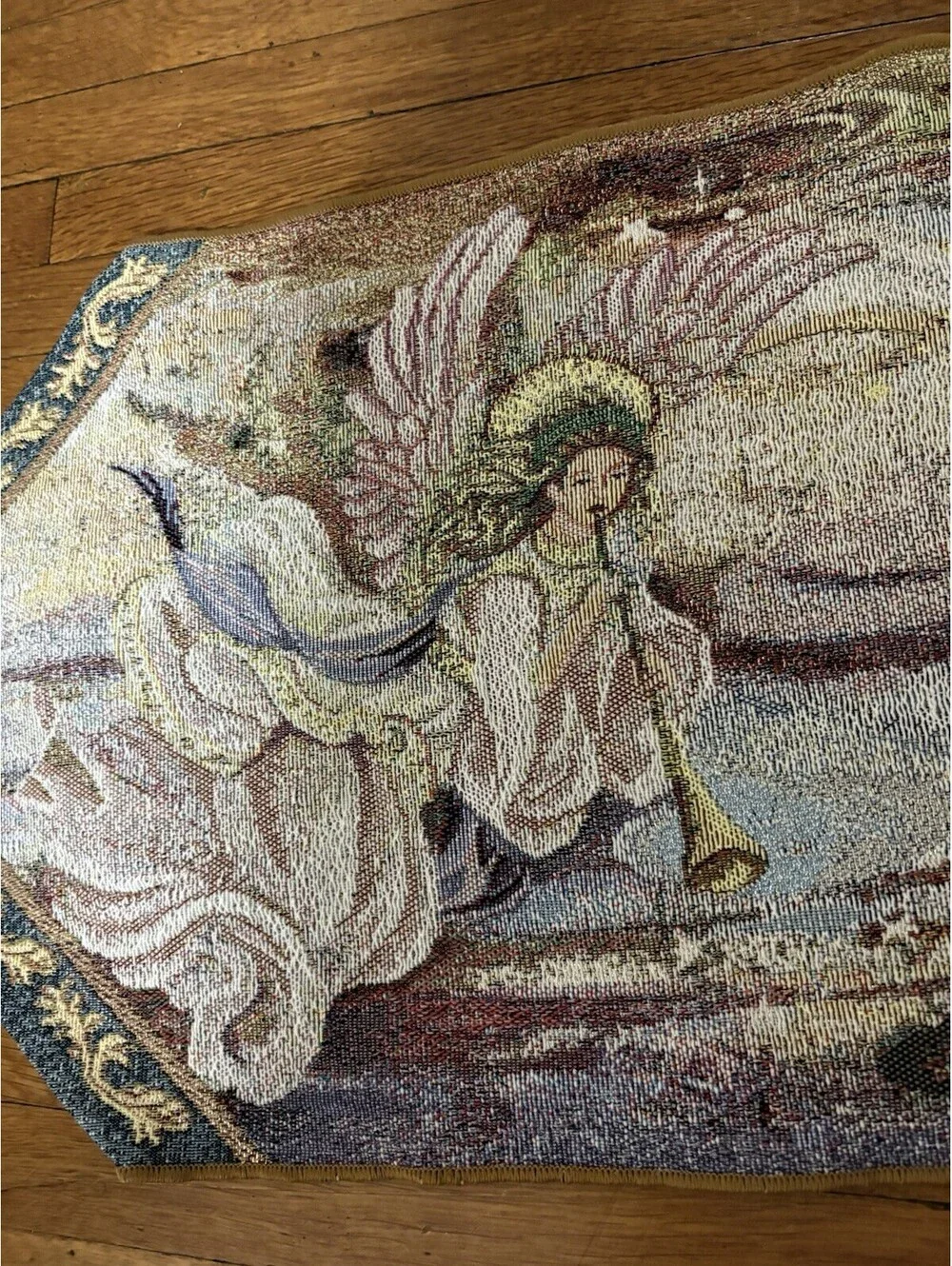 Lena Liu Angel  Of light Tapestry Table Runner Pointed Ends Tassels  Drycleaned